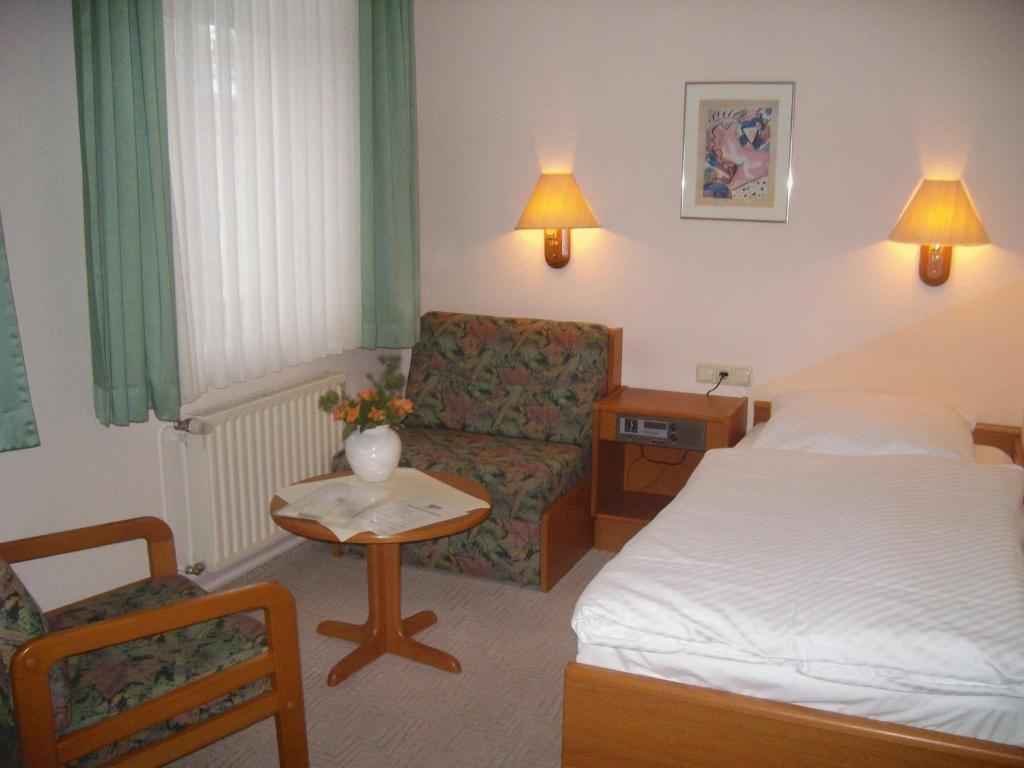 Hotel Am Bahnhof Stendal Cameră foto